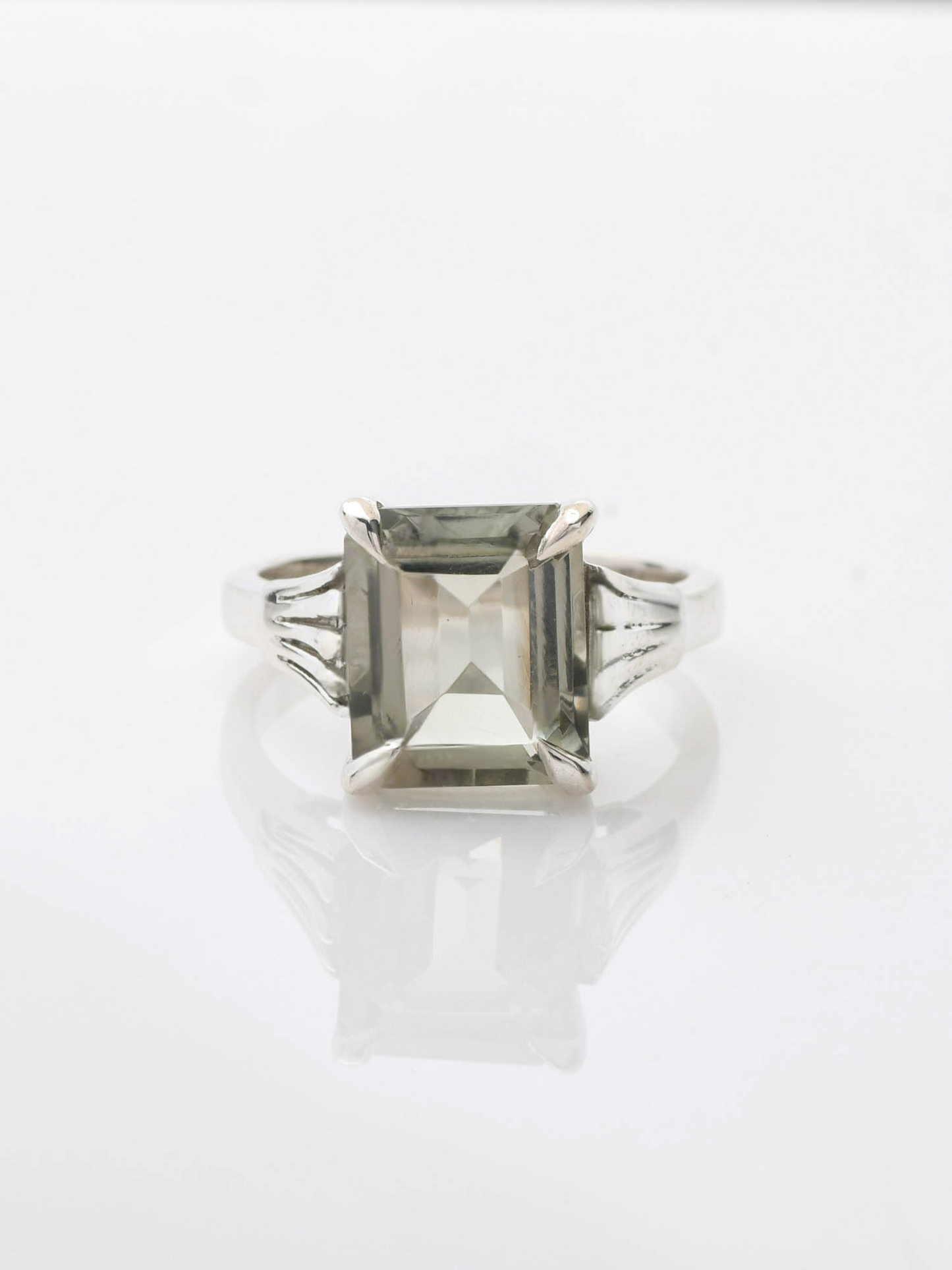 Grandeur Band GREEN AMETHYST