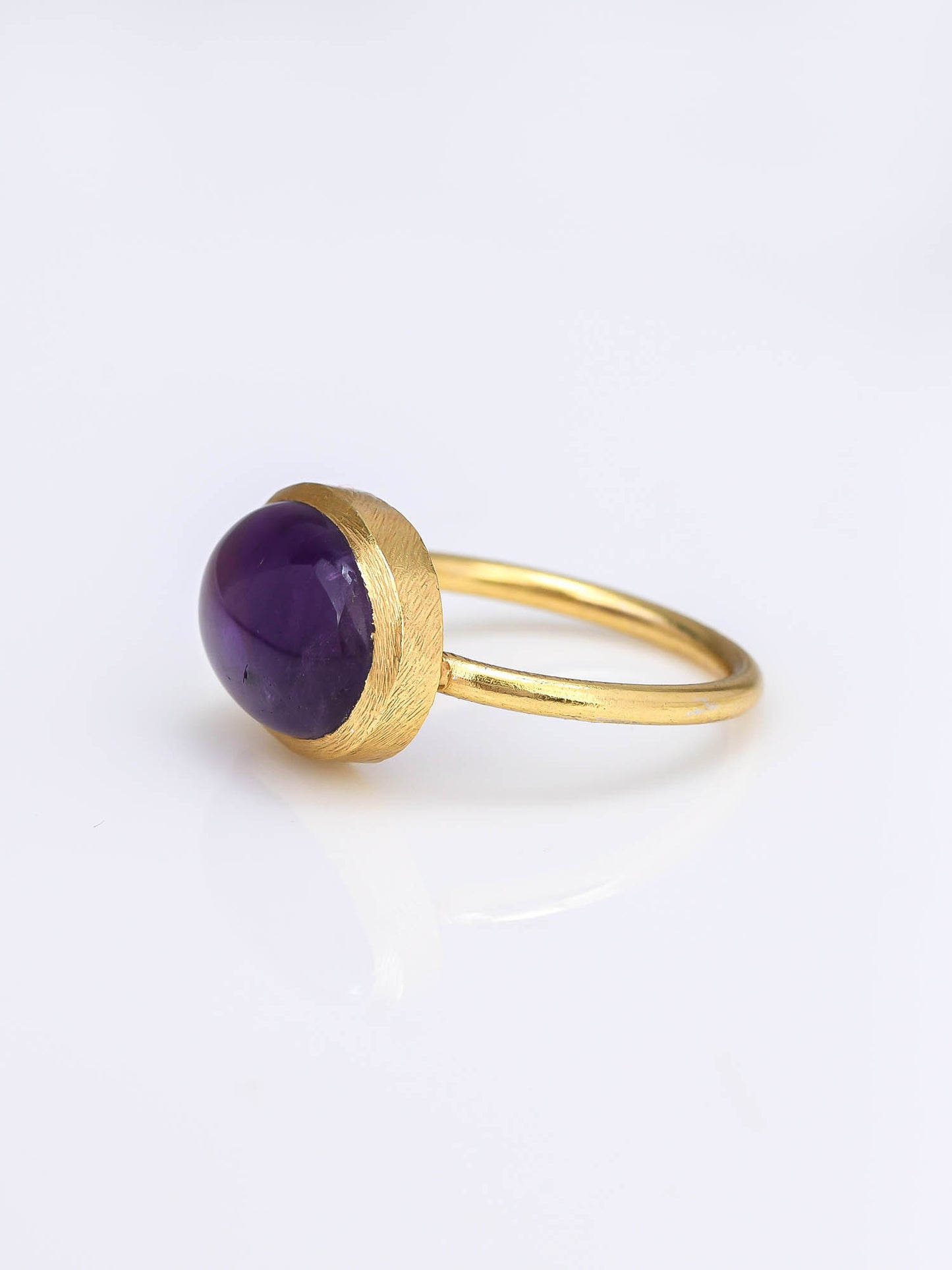 Serene Oval AMETHYST