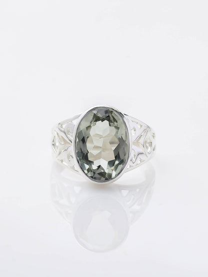 Vogue Oval GREEN AMETHYST